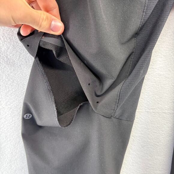 Lululemon License To Train Joggers men's large Black Cuffed Training Gym READ - Picture 6 of 10